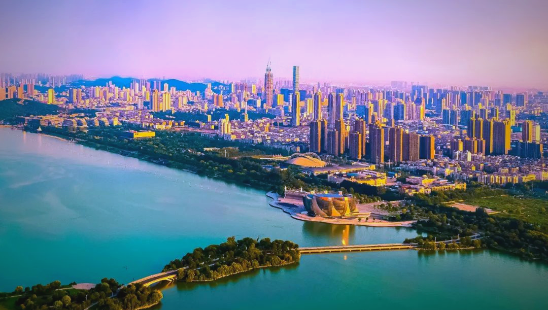 乌兰浩特市徐州养老并购重组(徐州养老并购重组最新消息)